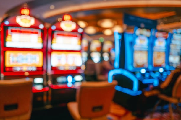 Mobile phone displaying qq1221 daftar roulette betting interface